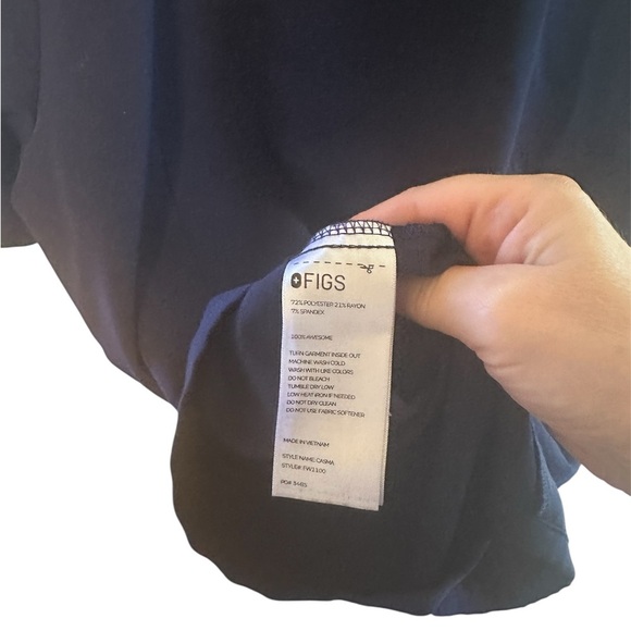 Figs Deep Blue Medical Scrub Top - Picture 5 of 7